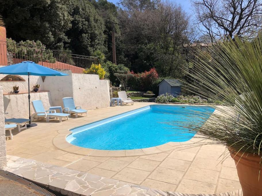 Appartement Dans La Colline Belgentier Εξωτερικό φωτογραφία