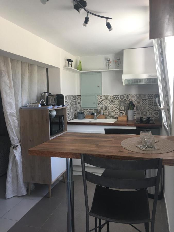 Appartement Dans La Colline Belgentier Εξωτερικό φωτογραφία