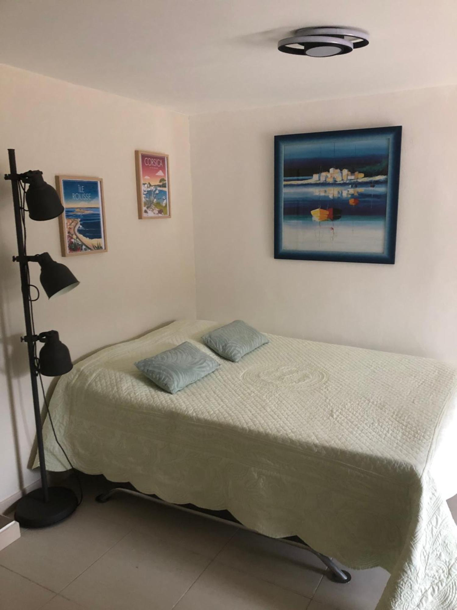 Appartement Dans La Colline Belgentier Εξωτερικό φωτογραφία